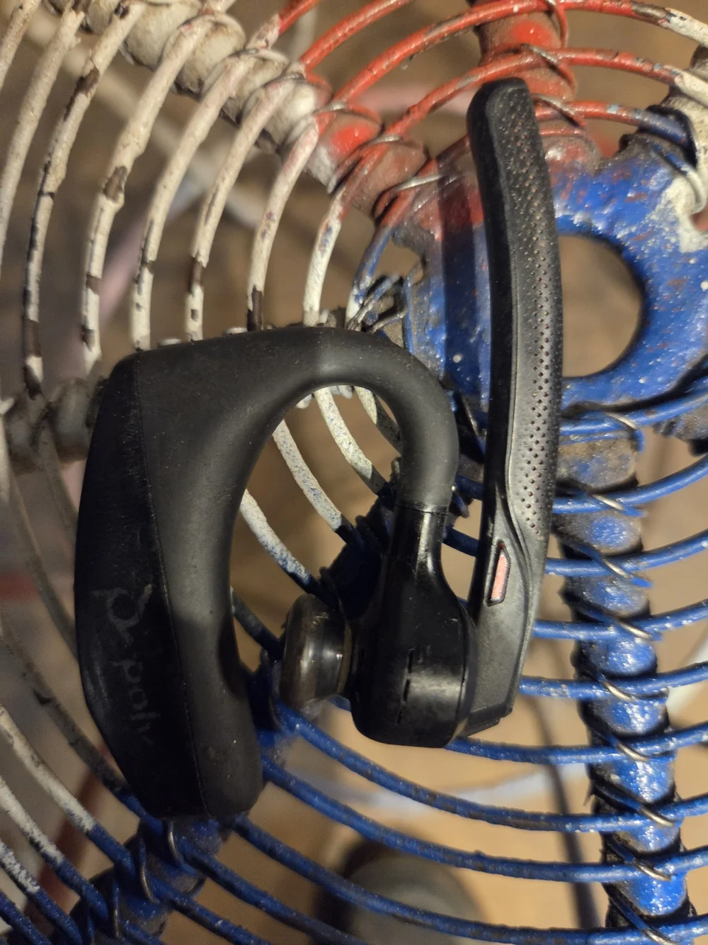 Black Wireless Ear Hook Bluetooth Headset - Reliable Hands-Free Listening